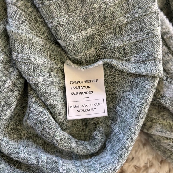 Wiholl Fuzzy Sage Green Pajama Loungewear Set Size Large - Picture 6 of 14